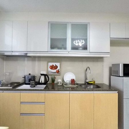 101 Newport Condo C2 Manilla Buitenkant foto