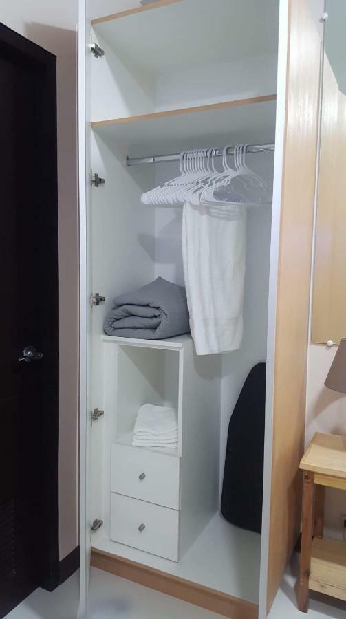 101 Newport Condo C2 Manilla Buitenkant foto