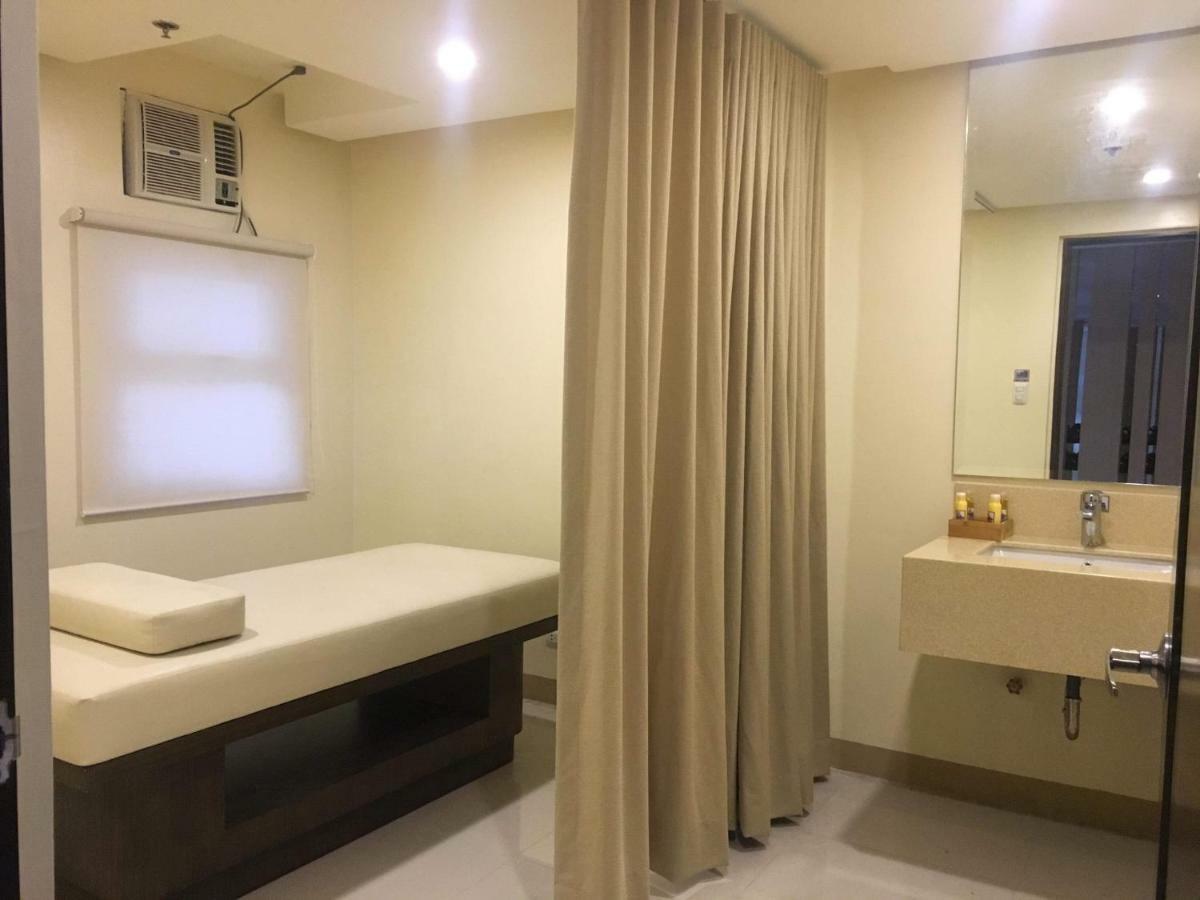 101 Newport Condo C2 Manilla Buitenkant foto