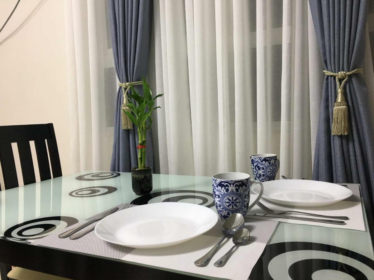 101 Newport Condo C2 Manilla Buitenkant foto