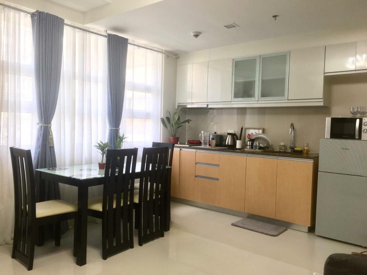 101 Newport Condo C2 Manilla Buitenkant foto