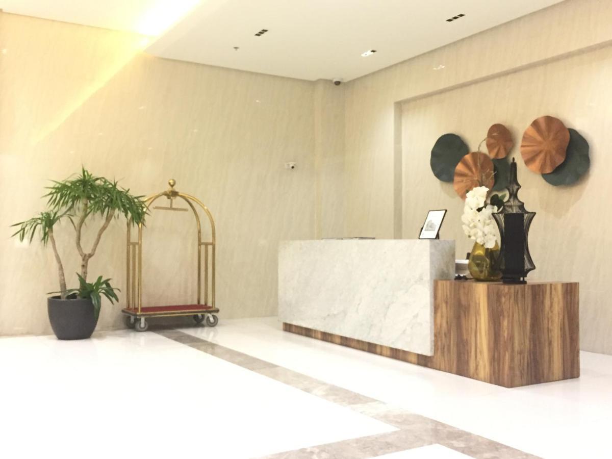101 Newport Condo C2 Manilla Buitenkant foto